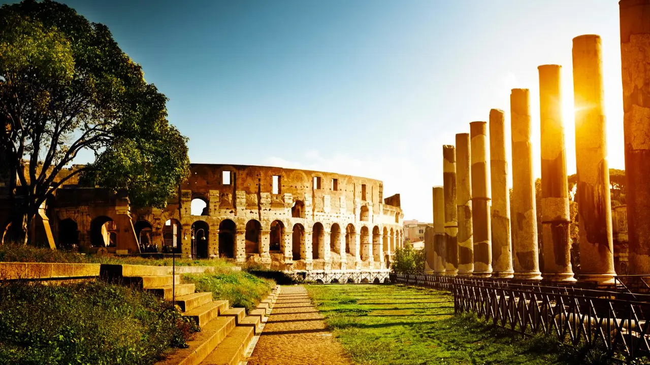 Sh 90748211 Colosseum In Rome, Italy