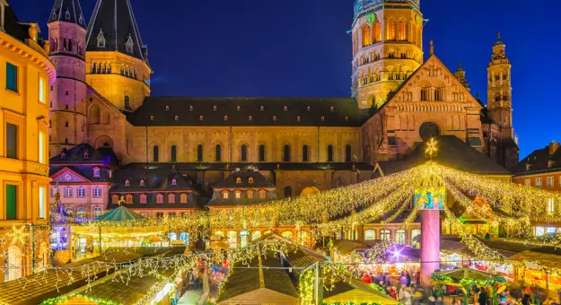 Istock 844547898 Mainz Christmas Market Edit 2000X1200