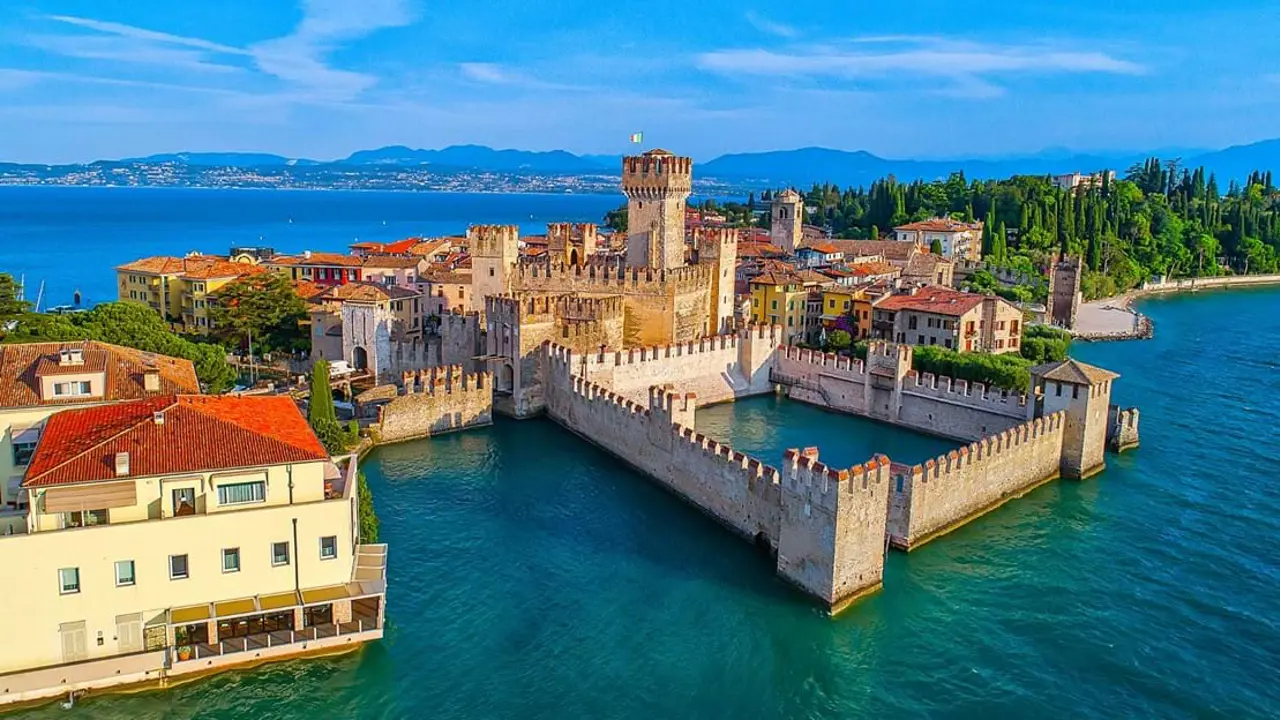Sh 1567259416 Sirmione Lake Garda In Italy